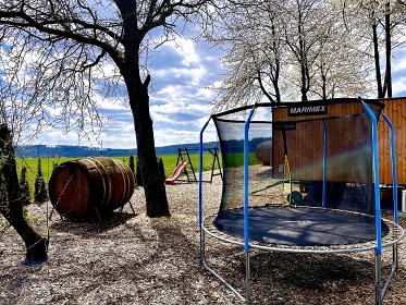 Glamping Les Království - Bílá Třemešná