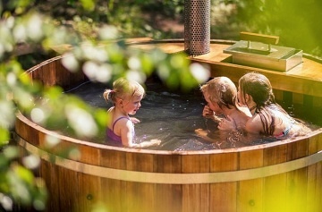 Wellness glamping - Treehouse u řeky - Sázava