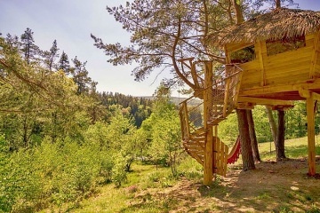Wellness glamping - Treehouse u řeky - Sázava