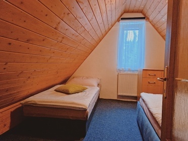 Chata bazn a sauna - Lesensk pl - Krun hory