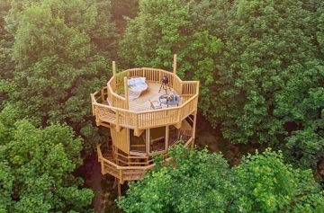 Glamping na samotě v korunách stromů - Ještěd