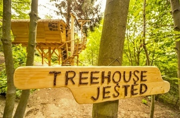 Glamping samota v lese s výhledem na Ještěd