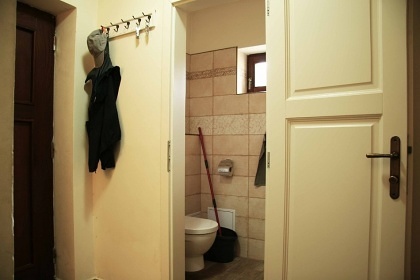 Chalupa a koupac� jez�rko - �ern� hora - Krkono�e