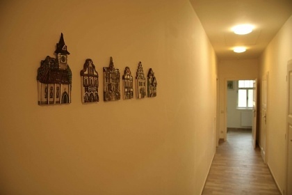 Chalupa a koupac� jez�rko - �ern� hora - Krkono�e