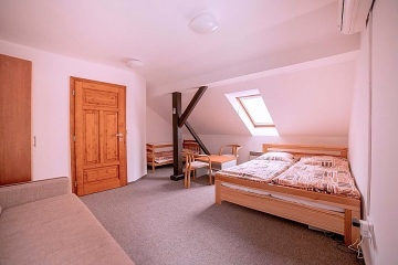 Chalupa baz�n a wellness - Ole�anka - Sn�n�