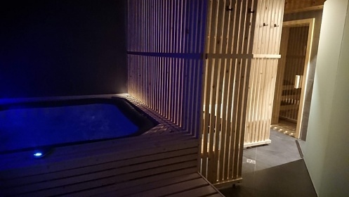 Chalupa bazén, wellness a dětské hřiště - Hořenec