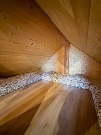 Sruby u jezera Nitrianské Rudno - hrad Bojnice