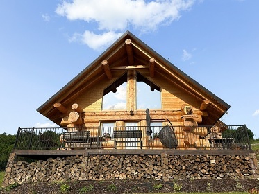 Sruby u jezera Nitriansk� Rudno - z�mek Bojnice
