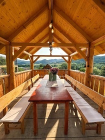 Sruby u jezera Nitrianské Rudno - hrad Bojnice