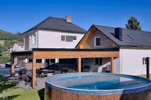 Wellness rekrean dm s baznem - Bukov hora