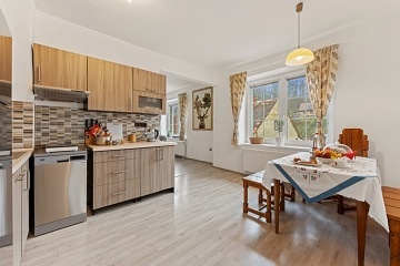 Chalupa u hradu Svojanov - Toulovcovy Matale