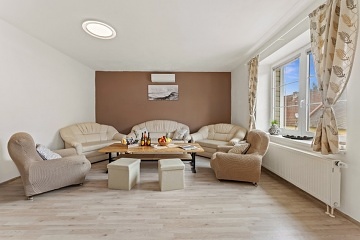 Chalupa u hradu Svojanov - Toulovcovy Matale