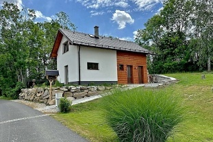 Nov objekt: Chata Rychlebsk stezky - Bukov vrch - Jesenky 2M-208