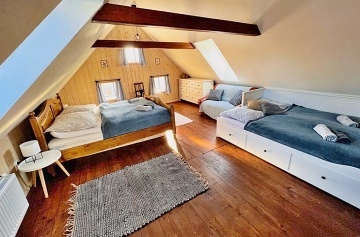 Chalupa rsk vrchy - Jimramov - hrad Pertejn