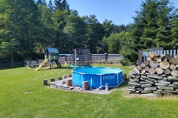 Chata baz�n a koupac� sud - �erenka - Beskydy