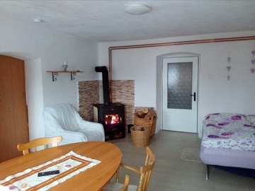 umavsk chalupa - vrch Borek - hrad Velhartice