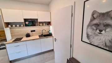 Chata vhled na Paseckou sla s jezrkem - Kvilda