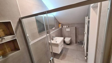 Chata vhled na Paseckou sla s jezrkem - Kvilda