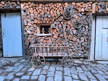 Chalupa �ern� v Po�umav� - jezero Lipno - Frymburk