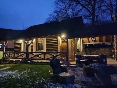Chaty Úžice u Kutné Hory - sauna a koupací sud