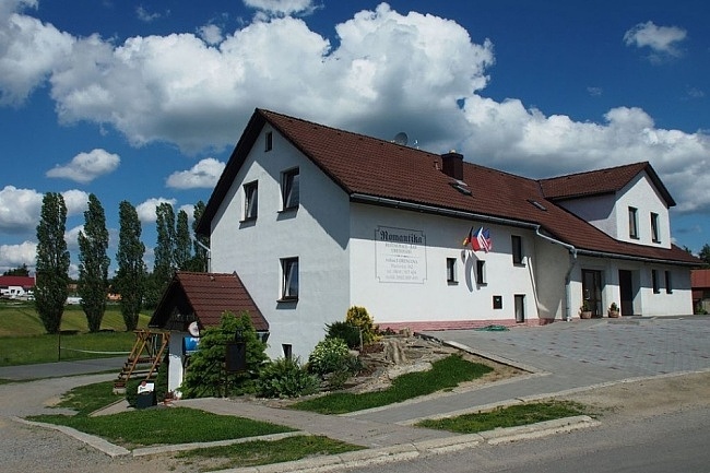 Romantika restaurace bar ubytování
