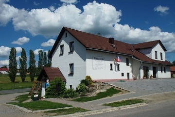 Romantika restaurace bar ubytování