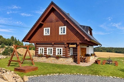 Roubenky u Kouteck�ho potoka - hrad Lipnice
