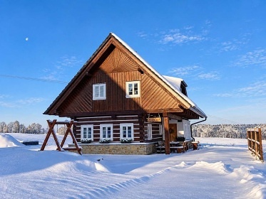 Roubenky u Kouteck�ho potoka - hrad Lipnice