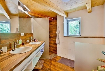 Chata s baz�nem - Plan� nad Lu�nic� - ji�n� �echy