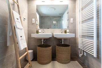 Chata sauna a biotop - Farmapark Sob�hrdy - Bene�ov