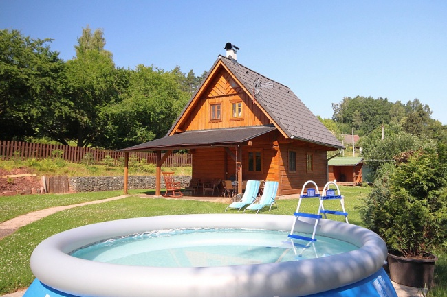 Chata s baz�nem - Geopark �esk� r�j - Novopacko