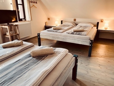 Chalupa bazn a sauna - Zlat Hory - Rejvz