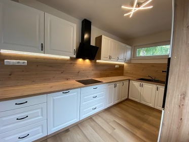 Chata s baz�nem a saunou - Fajnpark a Mir�kulum