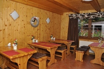 Chata Vysok� Tatry - �trbsk� Pleso - Lu�ivn�