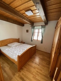 Roubenka Vyso�ina - V�rsk� p�ehrada - Pern�tejn