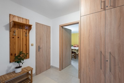 Chalupa �esk� les - Doma�lice - vrch �erchov