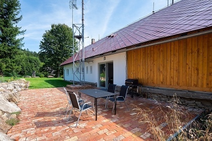 Chalupa �esk� les - Doma�lice - vrch �erchov