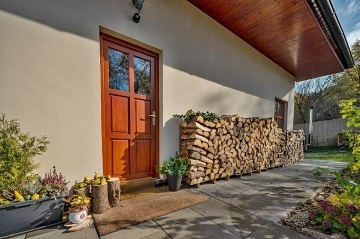 Chata s koupacm sudem - CHKO Bl Karpaty