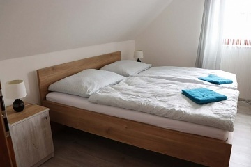 Rodinná chalupa - apartmány - výhled na Lipno
