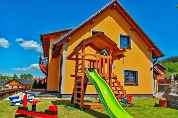 Rodinná chalupa - apartmány - výhled na Lipno