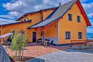 Nov objekt: Rodinn chalupa - apartmny - vhled na Lipno