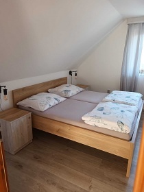 Rodinn chalupa - apartmny - vhled na Lipno