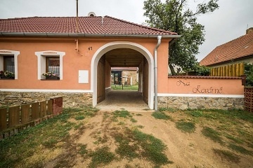 Wellness chalupa s baz�nem - p�ehrada Vranov