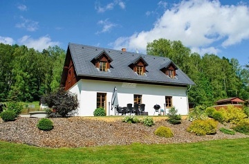 Chalupa s baz�nem - pod Je�t�dem - Ran� Malevil