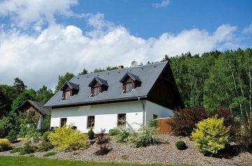 Chalupa s baz�nem - pod Je�t�dem - Ran� Malevil