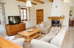 Chalupa s baz�nem - pod Je�t�dem - Ran� Malevil