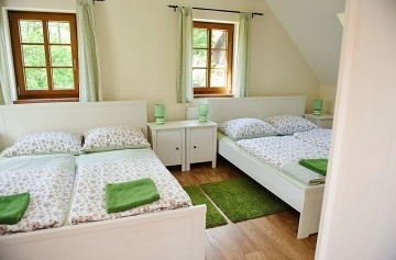 Chalupa s baz�nem - pod Je�t�dem - Ran� Malevil