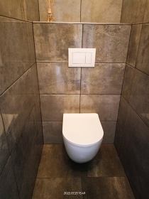 Chata bazn a vinn sklpek - Plava - Nov Mlny