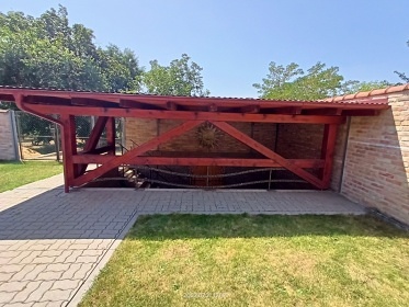 Chata bazn a vinn sklpek - Plava - Nov Mlny