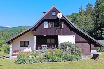 Chata s rybn��kem - Lipovsk� stezky - Ramzov�